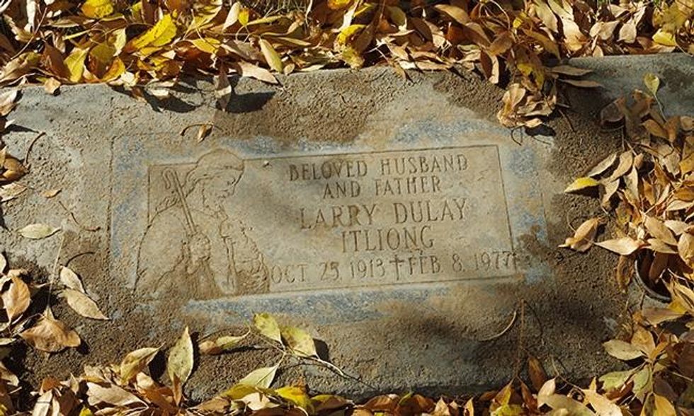 Larry Itliong's tombstone.