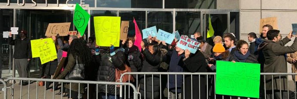 'Fed Up' With ICE Targeting of Courthouses, NYC Public Defenders Stage Mass Walkout