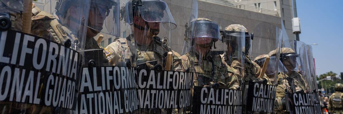 line of national guards people