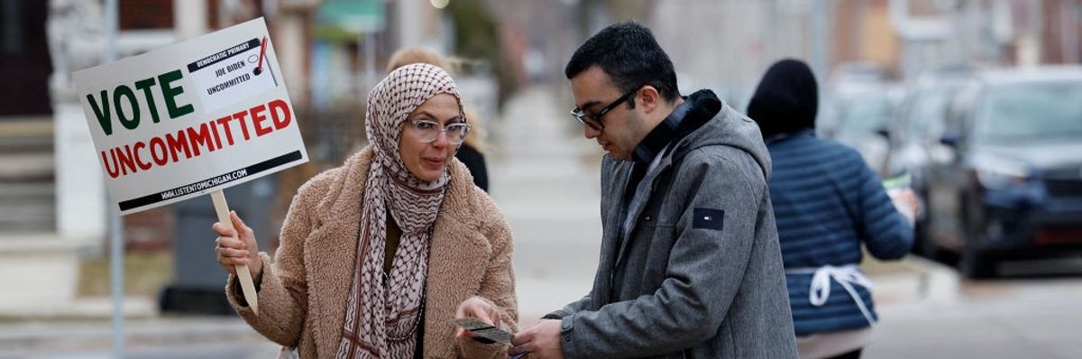 Listen to Michigan campaigning