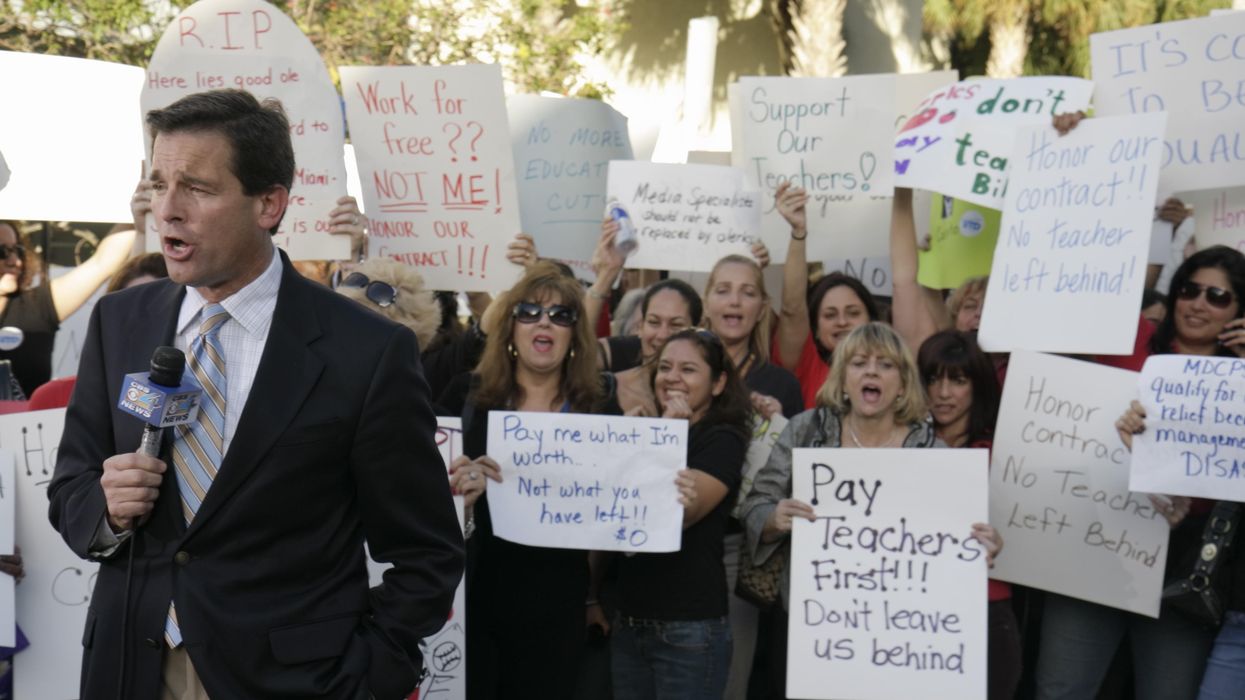 Local reporter working as teacher protest in Miami