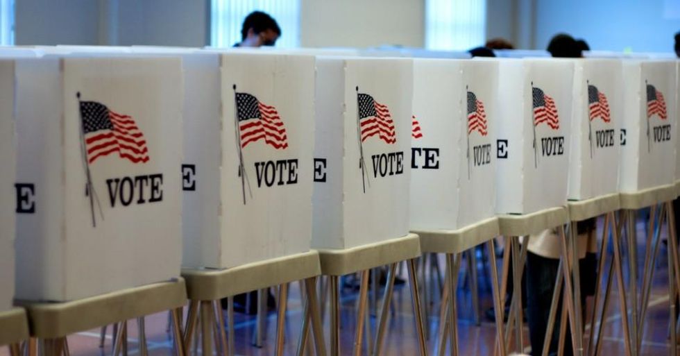 Maine's secretary of state is condemning the Justice Department refusal to follow a court order to provide him with documents from the controversial voter panel on which he served.(Photo: David P/flickr)