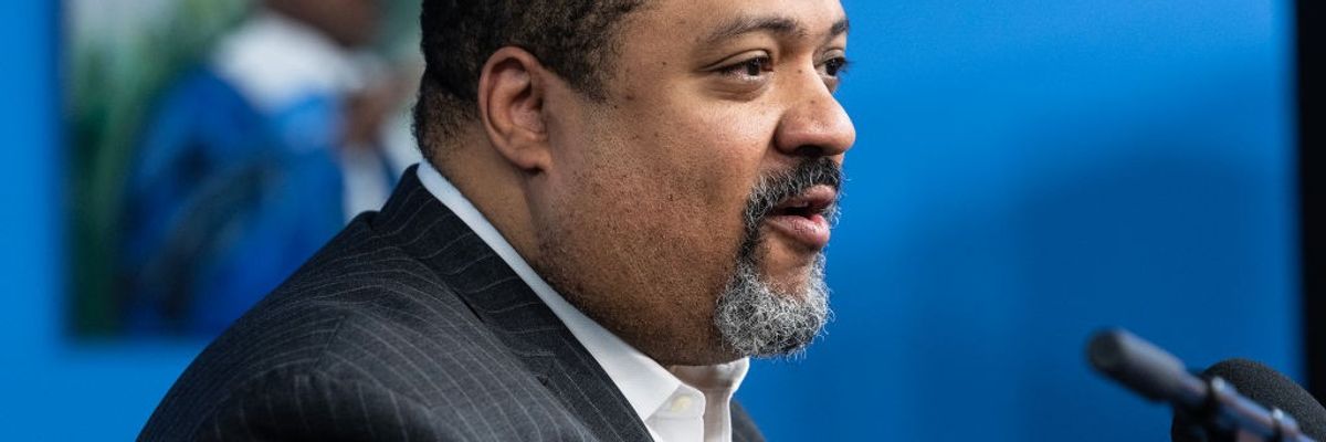 Rejecting 'Brazen' Interference in Trump Criminal Case, New York DA Sues Jim Jordan