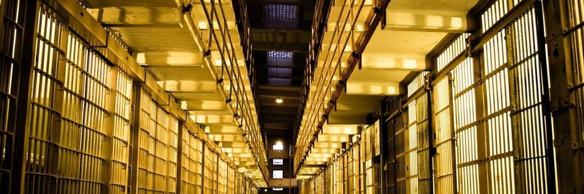 Tennessee Self-Abortion Arrest Highlights Dangers of War on Women