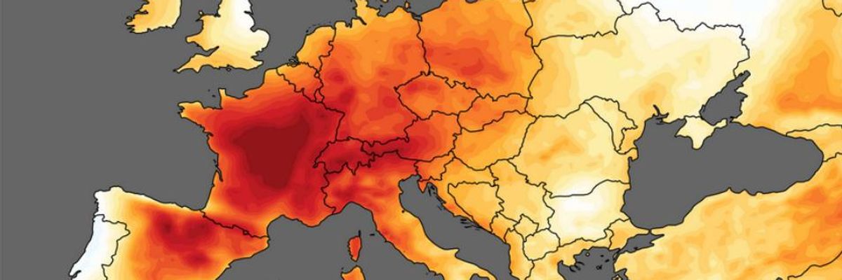 After Data Shows Last Month Was Hottest June on Record, Sanders Says Maybe Now Is 'Time to Start Treating This Like a Crisis and Not a Hoax'