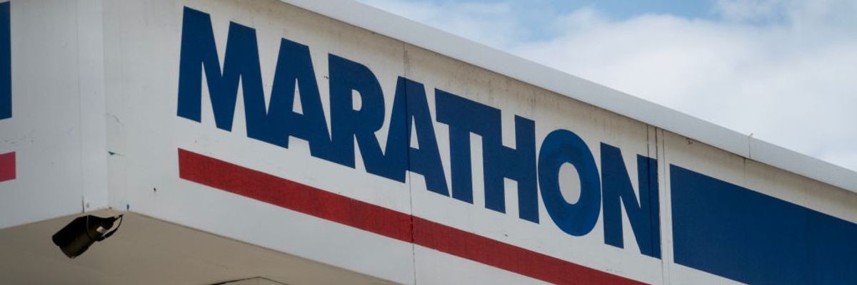 Marathon gas station sign