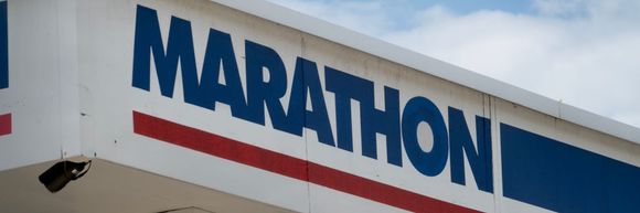 Marathon gas station sign