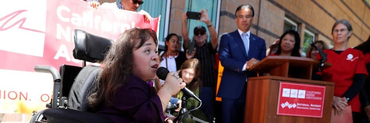 Nurses, Healthcare Workers Galvanize to Stop Deportation of Patient That Could Mean 'Death Sentence'