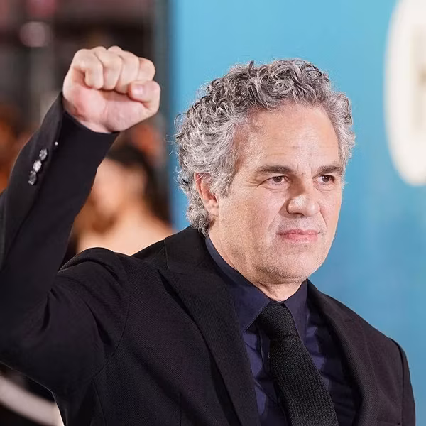 'Epitome of Crony Capitalism': Hollywood Stars Come Out Swinging at Paramount-Warner Bros. Merger