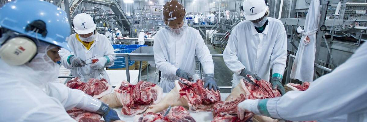 Meatpackers at work
