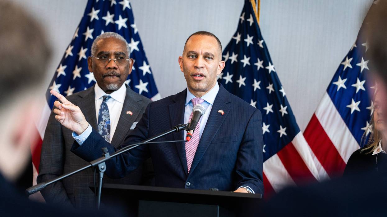 Meeks Jeffries Iran War