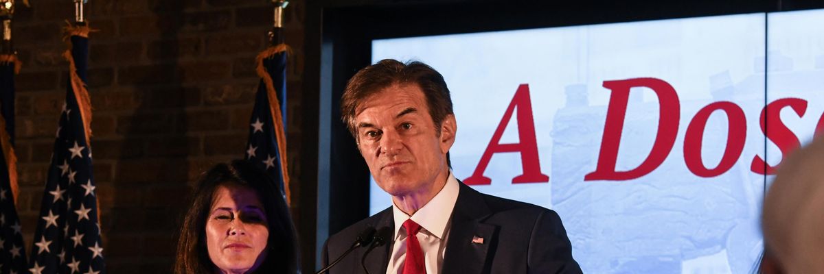 Mehmet Oz speaks to supporters