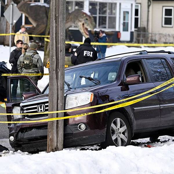 Videos From Scene of Fatal ICE Shooting in Minneapolis Betray 'Garbage' DHS Claims