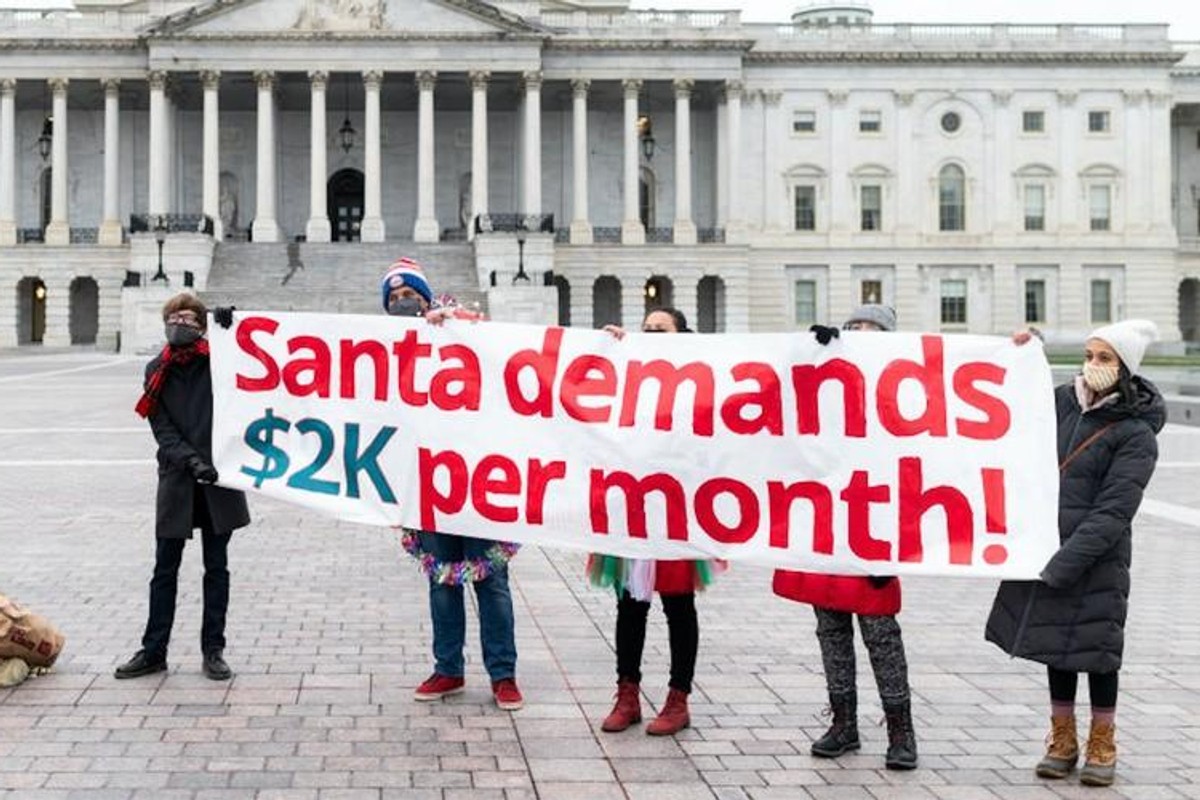 Billionaire-Owned Media Look Out for Neediest by Demanding They Get No More Money