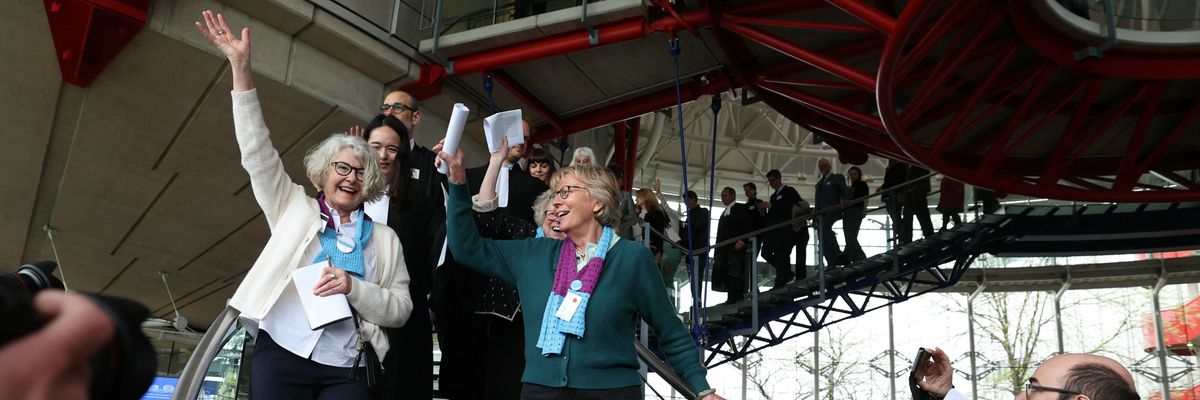 Members of Senior Women for Climate Protection