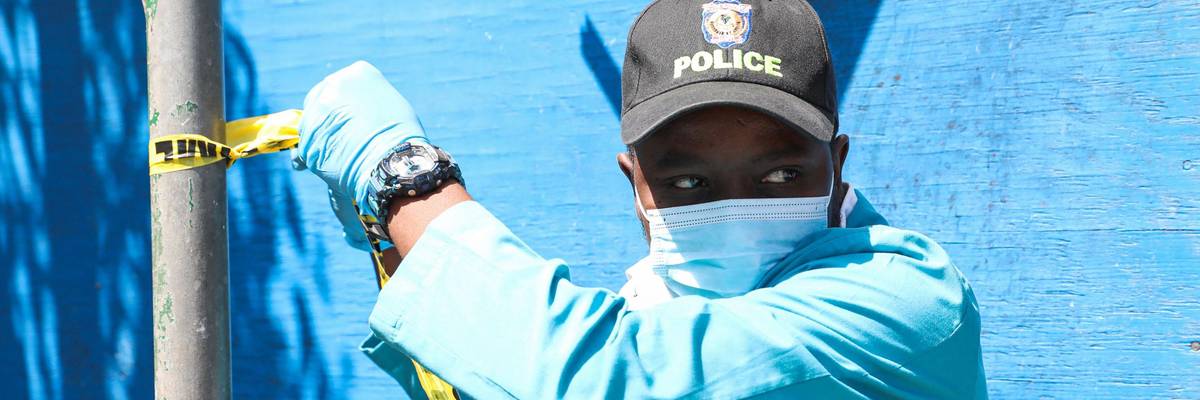 Members of the Haitian police and forensic investigators look for evidence outside of the residence of assassinated Haitian President Jovenel Moïse on July 7, 2021 in Port-au-Prince. (Photo: Valerie Baeriswyl/AFP via Getty Images)