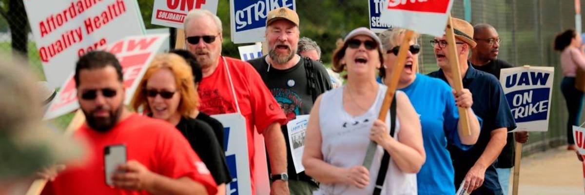 Under Pressure From Labor Leaders and Striking Workers, GM Agrees to Fund Health Coverage During Walkout