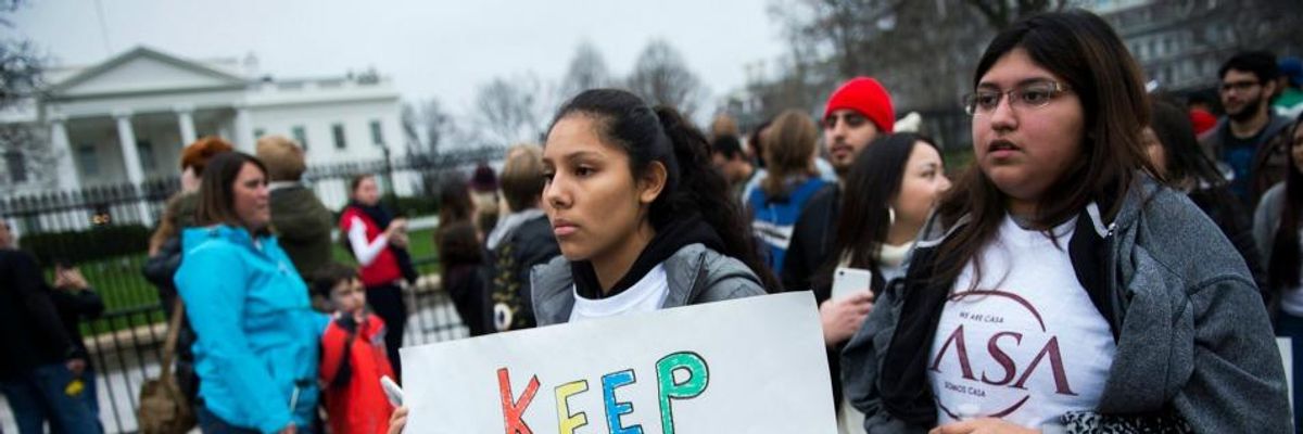 'Beyond Shameful': Democratic Lawmakers Join Communities in Denouncing Obama's Immigration Raids