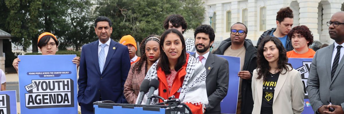 Members of youth-led advocacy groups and Congress