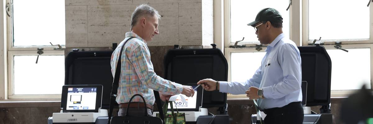 Miami To Elect New Mayor In Runoff Election Tuesday