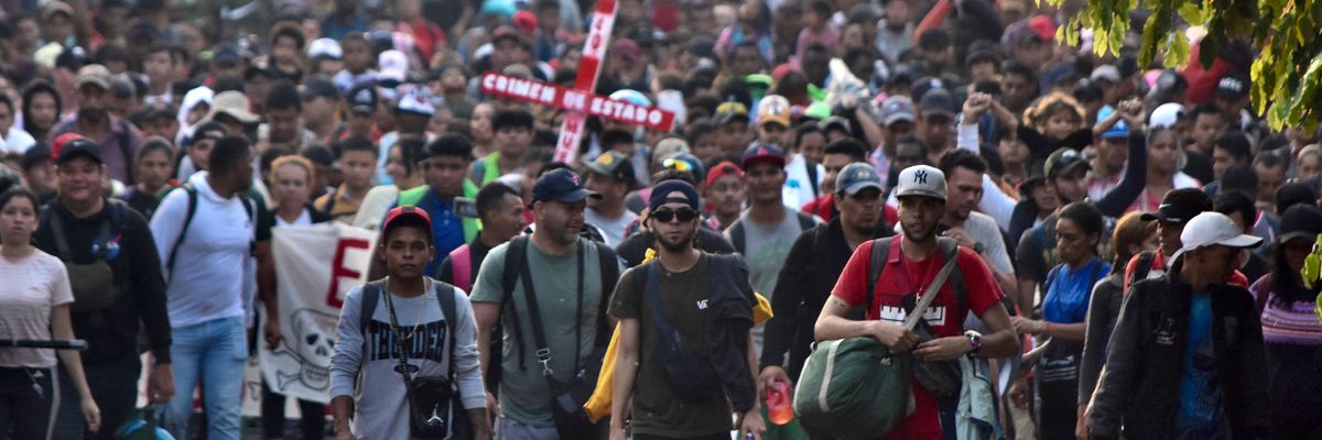 Migrants from Central and South America march
