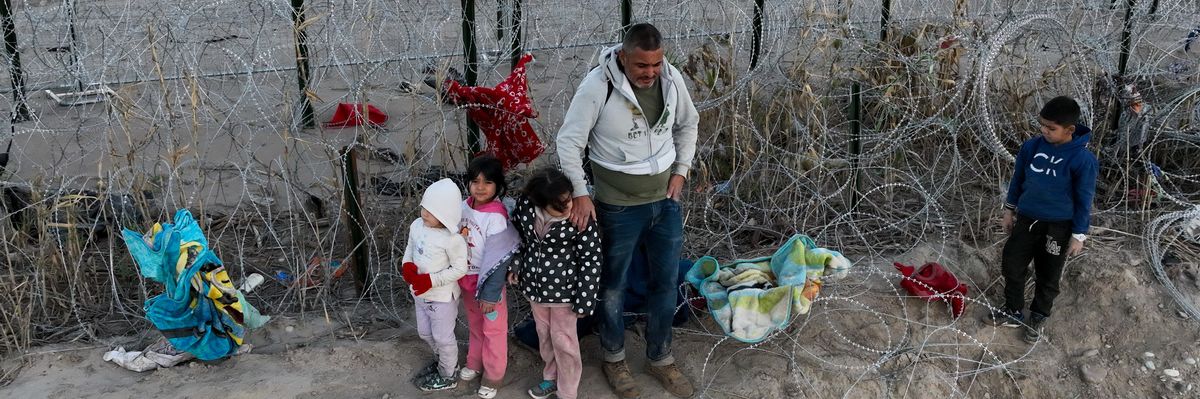 Migrants in Eagle Pass, Texas