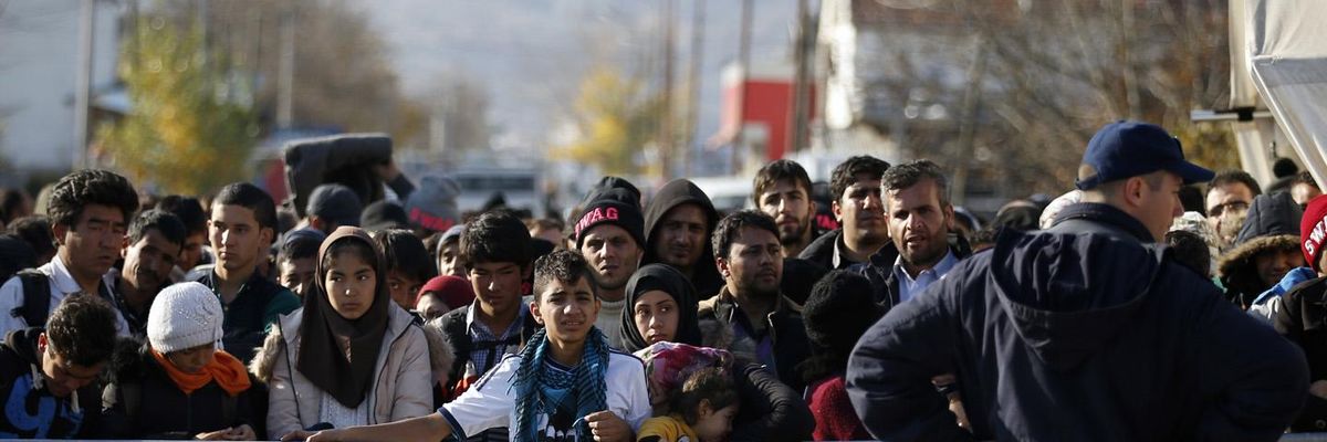 Congress Assures the World It's Afraid of Brown Migrants, Once Again