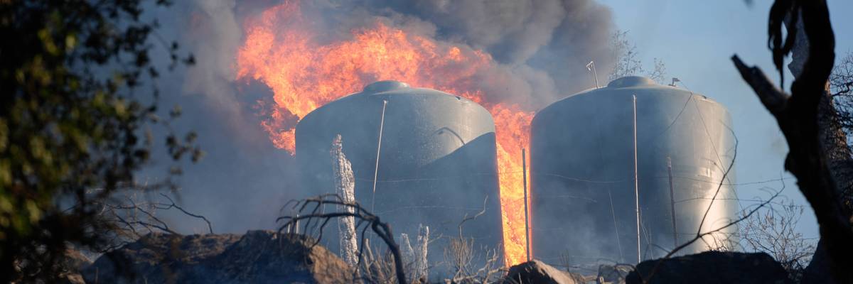 'Mines Fire' of wildfire continues in Santa Clara County of California