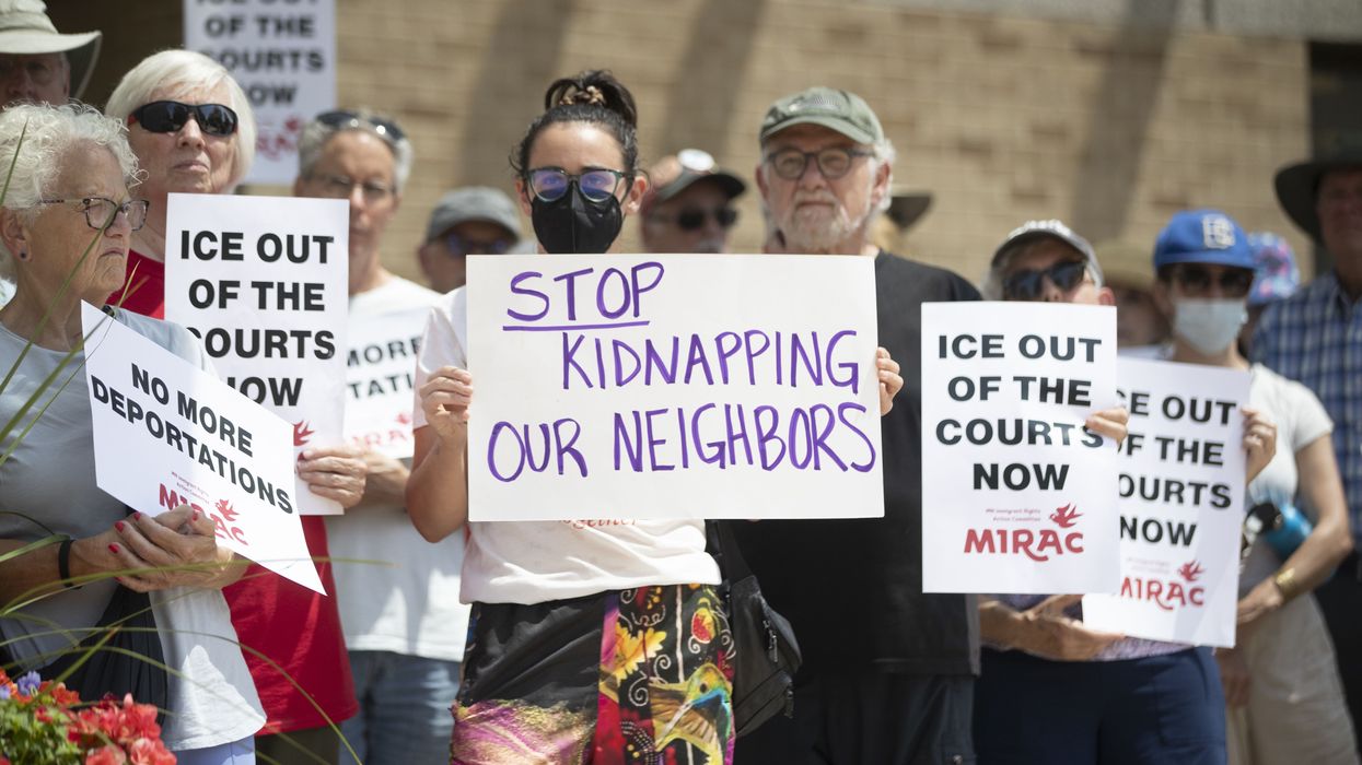 Minnesota group protests ICE arrests outside federal building