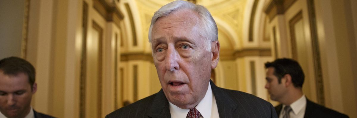 Will the Wall Street Democrats Part the Blue Wave?