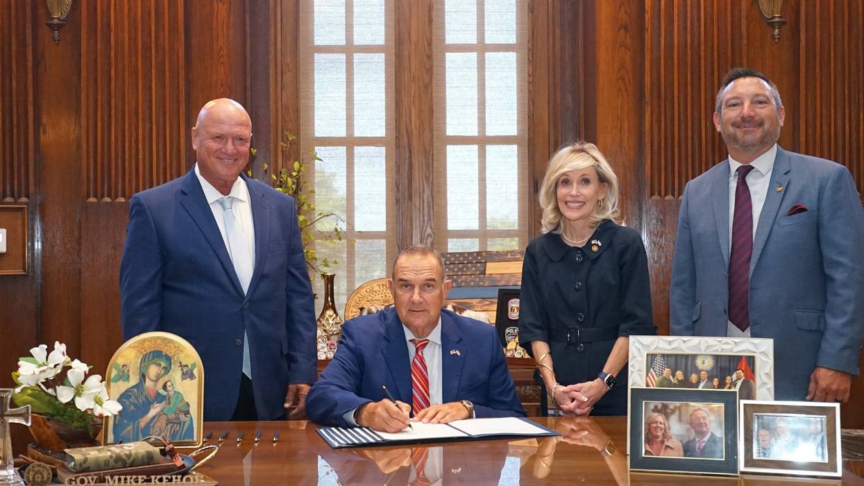 Missouri Gov. Mike Kehoe