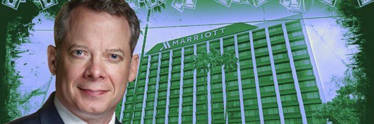 What's the Difference Between Corporate CEOs and Pigs?