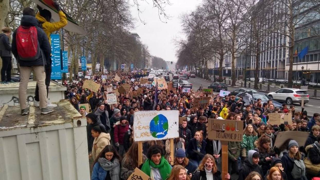 'March Now or Swim Later': As Elites Chit-Chat in Davos, Climate Strike Swells With 35,000 Students Marching in Brussels