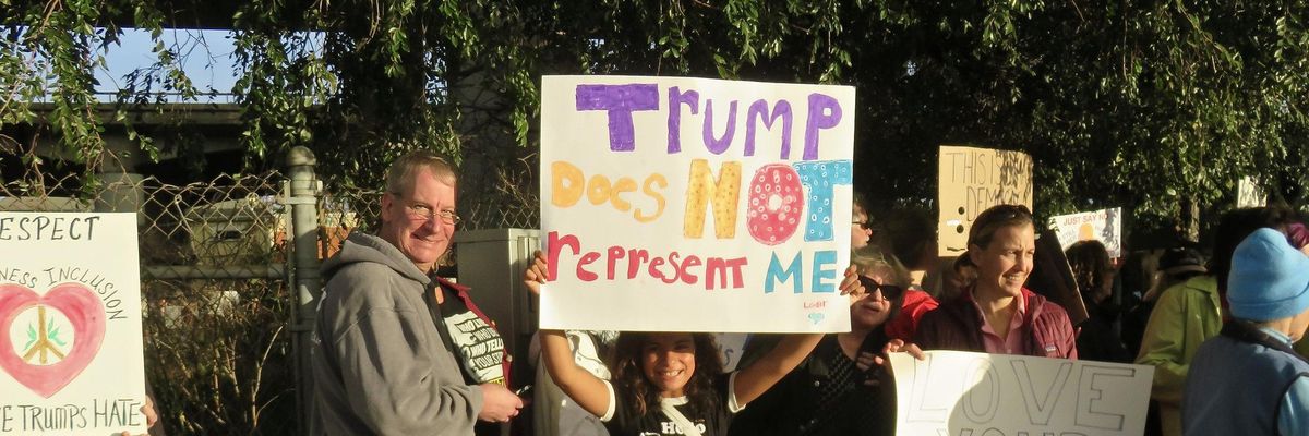 Poll Shows Majority of Americans Agree Trump 'Reckless,' 'Dishonest,' and 'Unstable'