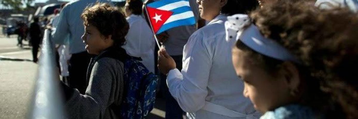 Hundreds of Thousands Gather in Havana to Mark Castro's Death
