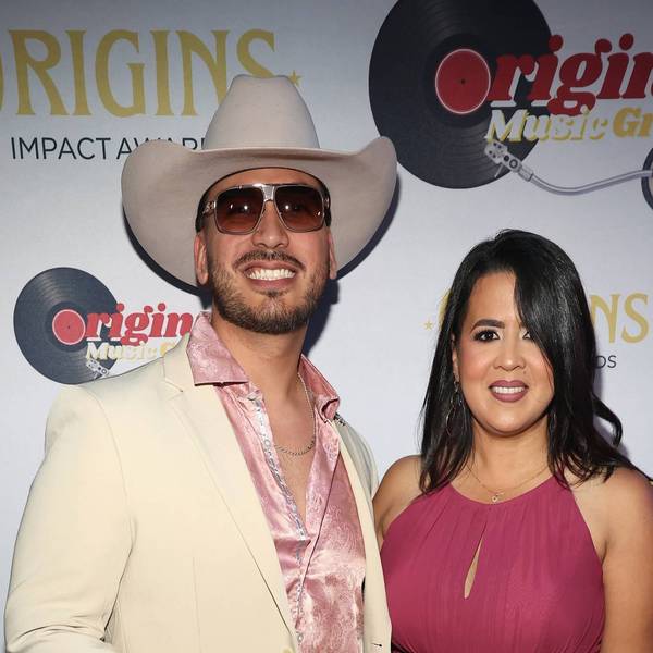 Nashville Noticias journalist Estefany Rodríguez is seen with Alejandro Medina III
