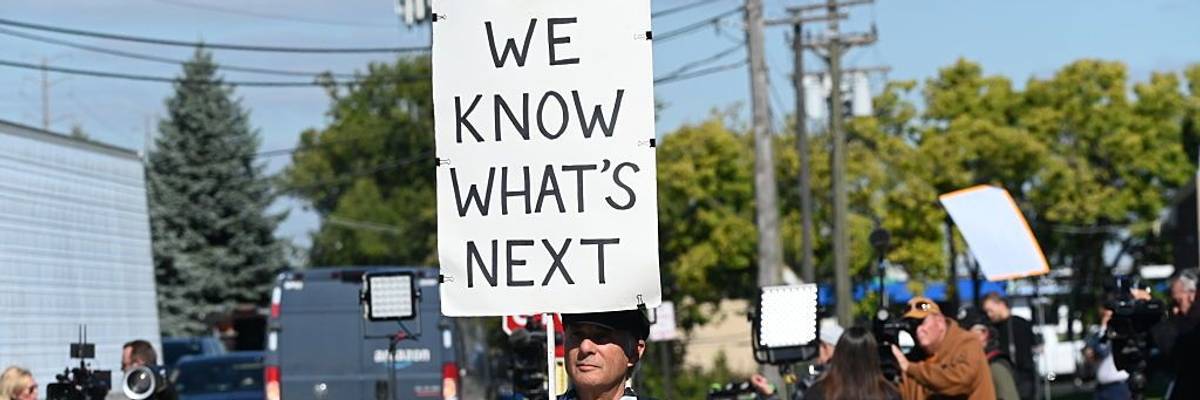 National Guard personnel are deployed at the ICE facility in Broadview