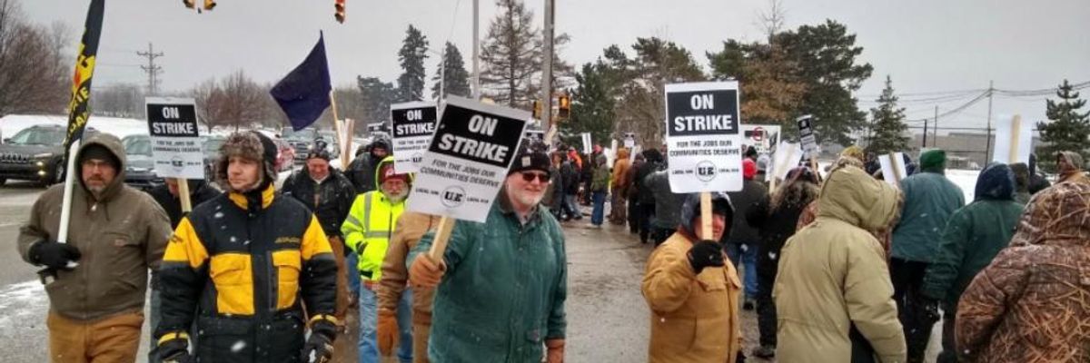 Pennsylvania Workers Are Waging the Biggest US Manufacturing Strike in the Trump Era