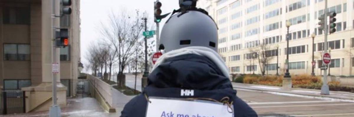 In Name of Bringing 'Freedom' to Drivers, Net Neutrality Activist 'Throttles Traffic' Outside FCC