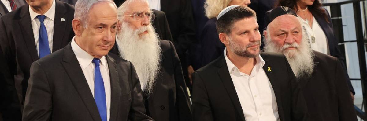 Netanyahu and Smotrich at meeting