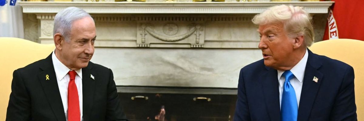 Netanyahu and Trump in Oval Office