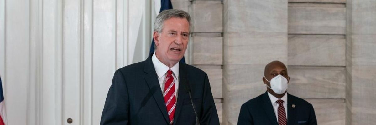 New Yorkers Confront de Blasio Over Defense of NYPD Violence as Calls Mount for Mayor's Resignation