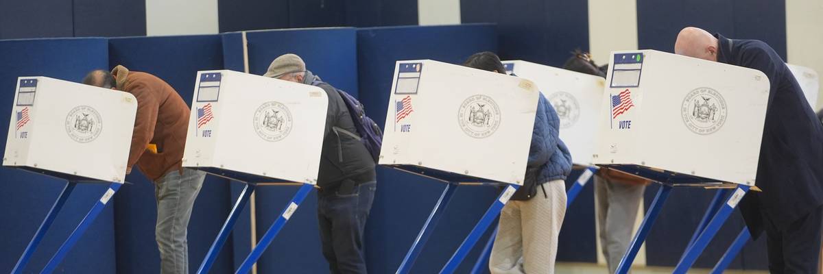 New Yorkers head to the polls in mayoral election