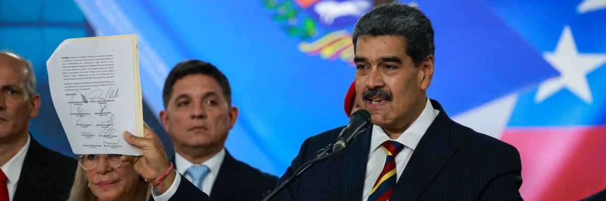 Nicolas Maduro Speaks Before The Supreme Tribunal Of Justice