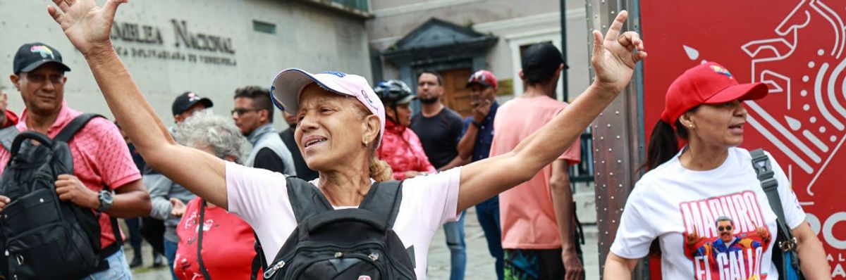 Nicolas Maduro supporters