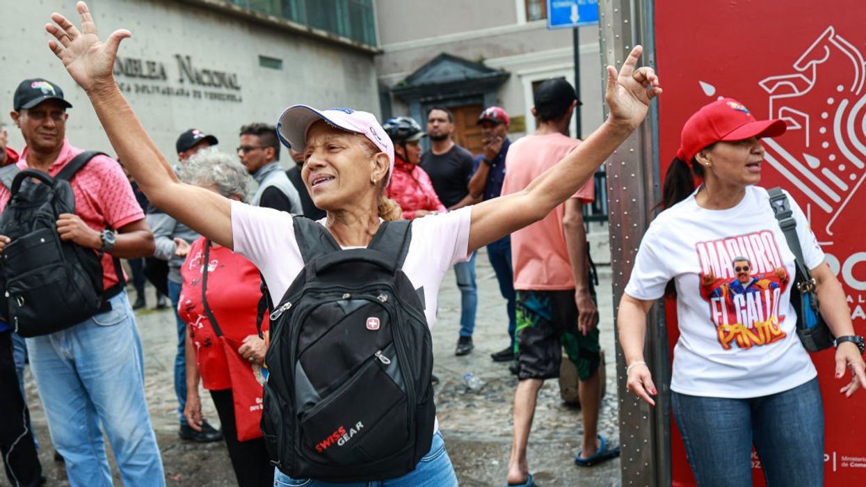 Nicolas Maduro supporters