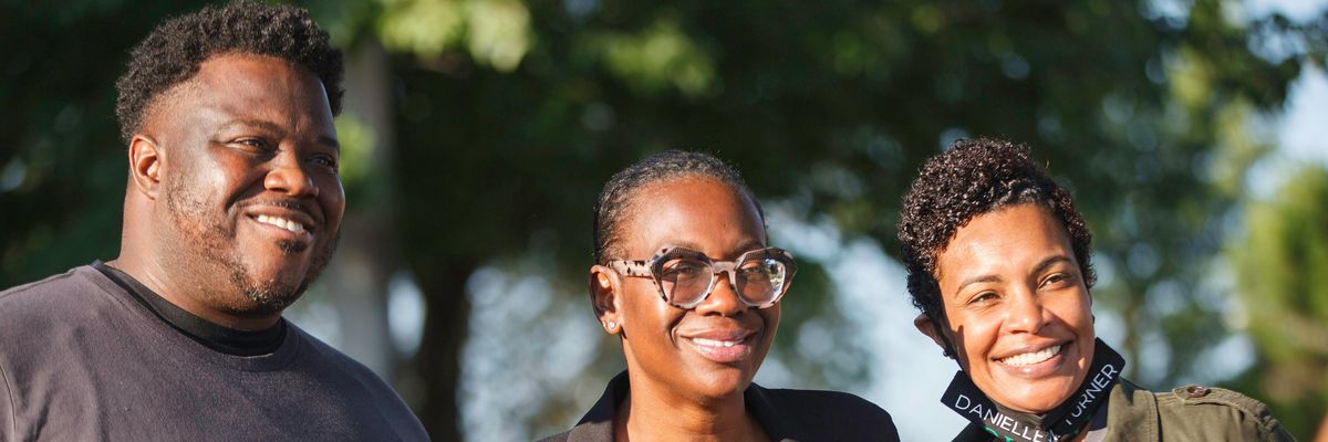 Nina Turner campaigning with supporters in Ohio