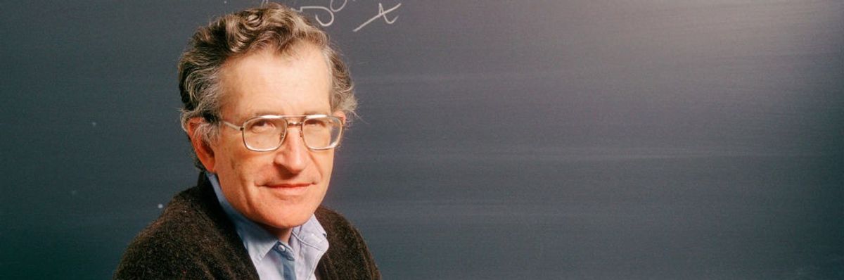 Noam Chomsky at MIT in 1987