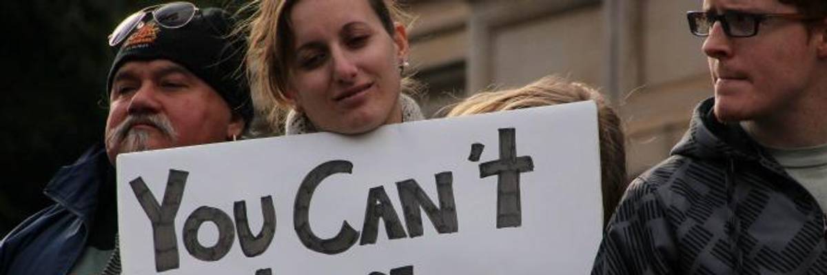 'This Is What Winning Looks Like': DNC Bans Donations From Fossil Fuel Companies