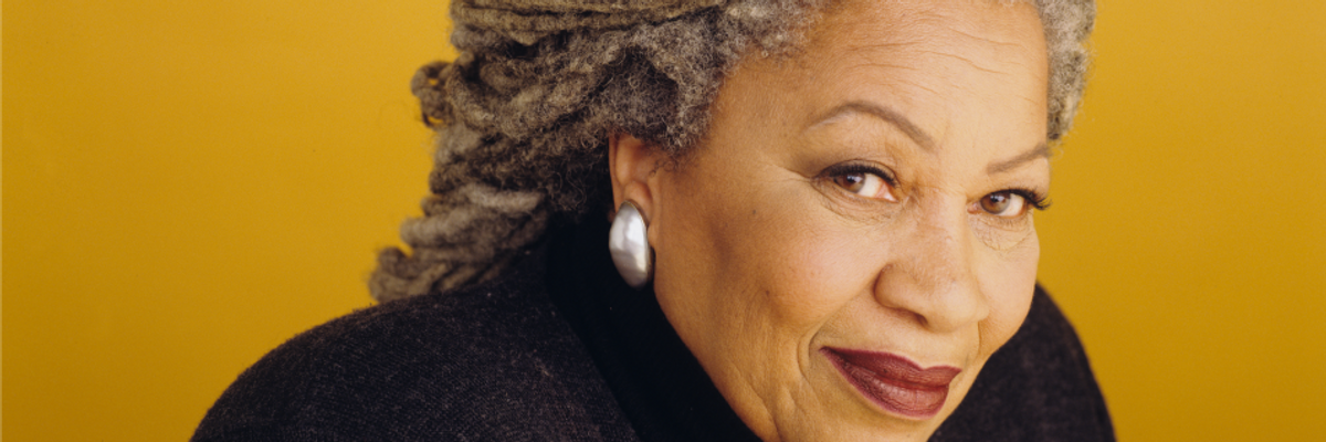 'What a Life. What a Remarkable Remarkable Life': Nation Mourns Passing of US Literary Icon Toni Morrison (1931-2019)